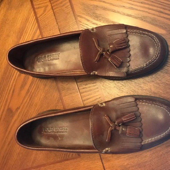 Shoes - Picture 1 of 3